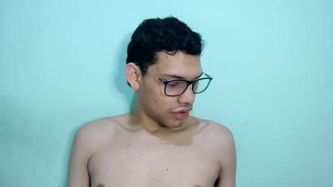 Snapshot of juansuarez204 chatting on 3, 3, 2025 juansuarez204 online show from 3, 3, 2025