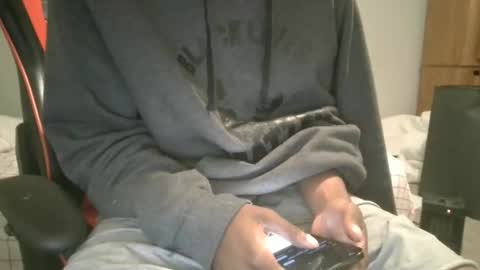 Snapshot of juiceon4 chatting on 21, 10, 2025 juiceon4 online show from 21, 10, 2025