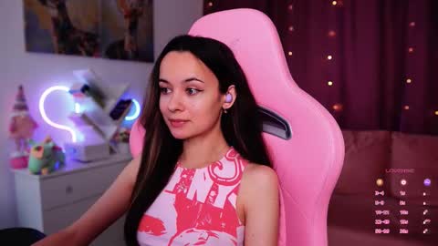 Snapshot of juicy___angel chatting on 9, 9, 2025 Angelina online show from 9, 9, 2025