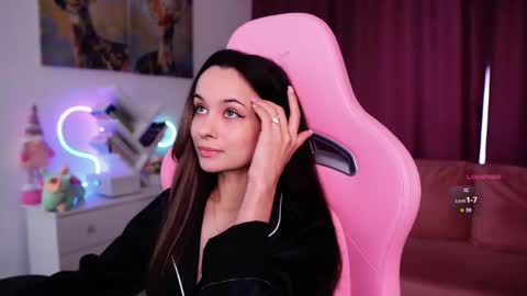 Snapshot of juicy___angel chatting on 15, 9, 2025 Angelina online show from 15, 9, 2025