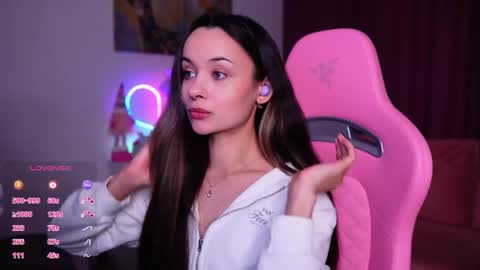 Snapshot of juicy___angel chatting on 24, 4, 2026 Angelina online show from 24, 4, 2026