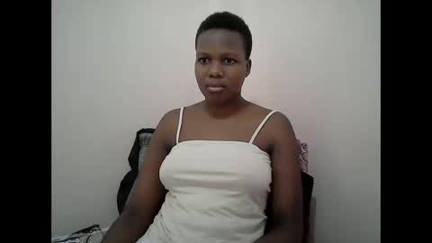 Snapshot of juicy_bella2 chatting on 14, 9, 2025 juicy_bella2 online show from 14, 9, 2025
