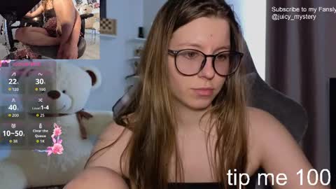 Snapshot of juicy_mystery chatting on 17, 7, 2026 laura online show from 17, 7, 2026