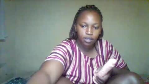 Snapshot of juicyicequeen chatting on 23, 3, 2026 juicyicequeen online show from 23, 3, 2026