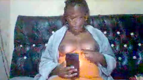 Snapshot of juicyicequeen chatting on 25, 3, 2026 juicyicequeen online show from 25, 3, 2026