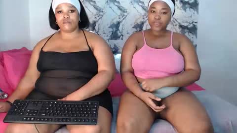 juicyjasminx online show from 16, 4, 2026