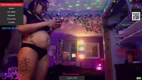Snapshot of juicyjayxxx69 chatting on 2, 8, 2026 juicyjayxxx69 online show from 2, 8, 2026