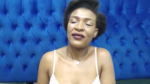 Snapshot of juicykayxxx chatting on 25, 5, 2026 Miss Kay online show from 25, 5, 2026