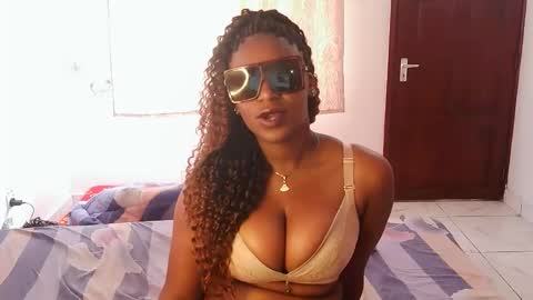 Snapshot of juicymeg chatting on 24, 9, 2025 juicymeg online show from 24, 9, 2025