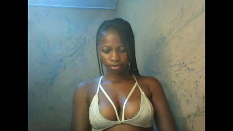 juicypiexx online show from 13, 10, 2025