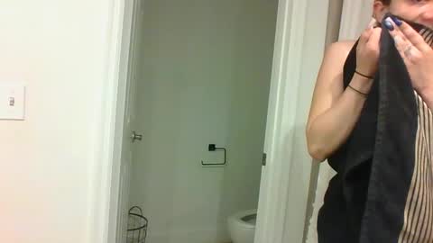 Juiccy online show from 11, 12, 2024