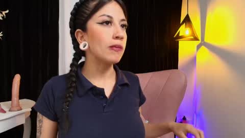 Julees online show from 21, 1, 2025