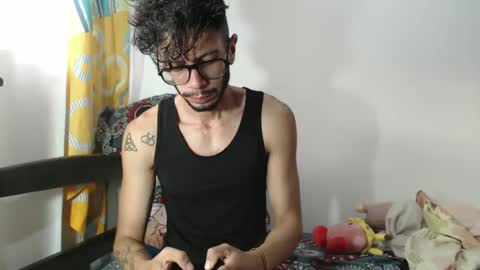 Snapshot of julfigo chatting on 15, 1, 2025 Julfigo online show from 15, 1, 2025