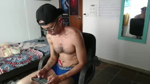 Snapshot of julfigo chatting on 20, 1, 2025 Julfigo online show from 20, 1, 2025