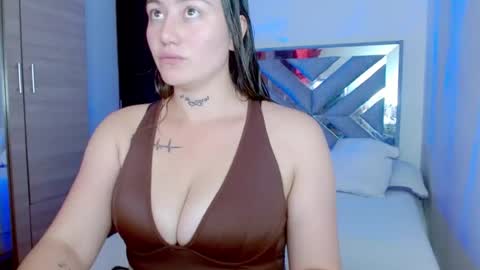 Snapshot of juli_69 chatting on 2, 7, 2026 Juliana Torres online show from 2, 7, 2026
