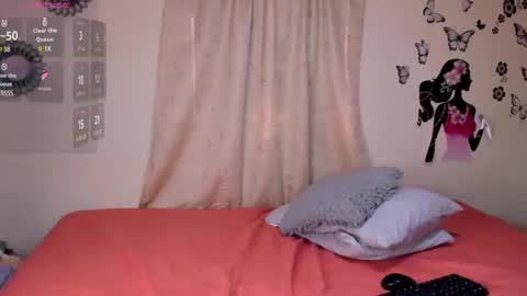 Juli online show from 6, 1, 2025