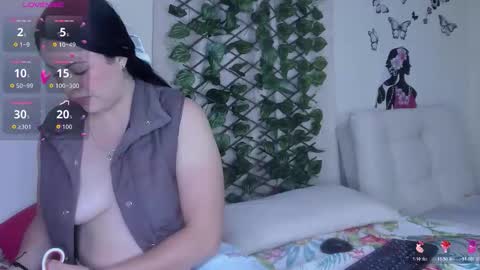 Juli online show from 21, 11, 2025