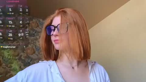 Snapshot of juli_ginger chatting on 11, 6, 2026 Julia online show from 11, 6, 2026