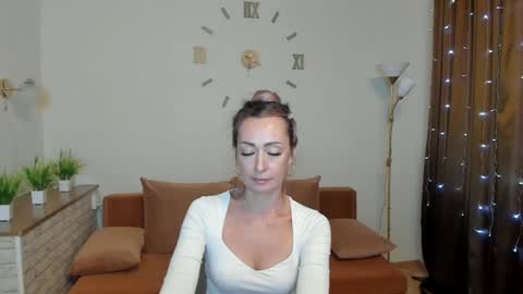 Snapshot of julia__cherry_ chatting on 22, 12, 2024 julia__cherry_ online show from 22, 12, 2024