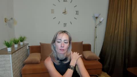 Snapshot of julia__cherry_ chatting on 16, 1, 2025 julia__cherry_ online show from 16, 1, 2025