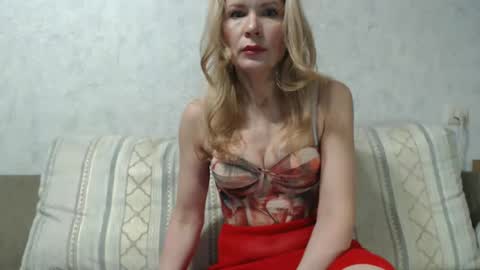 julia_giulia online show from 12, 2, 2025