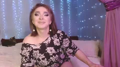Julia online show from 25, 7, 2026