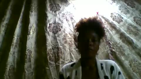 juliaaldy online show from 2, 6, 2026