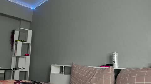 Julia -  online show from 1, 3, 2025