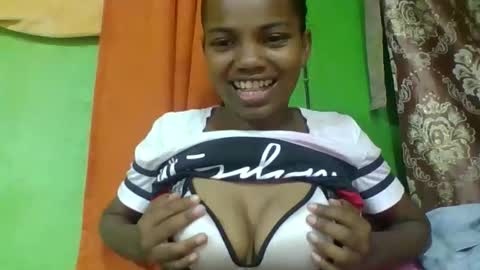 juliah02 online show from 2, 4, 2026