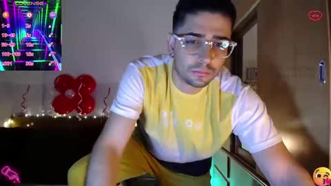 Julian online show from 19, 2, 2025