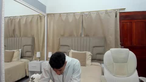 julian billy online show from 9, 3, 2025