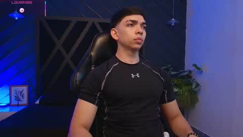 JULIAN  online show from 7, 3, 2026