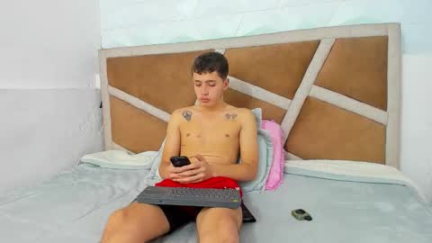 julian online show from 21, 11, 2025