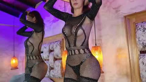 juliana_mendez25 online show from 9, 9, 2025