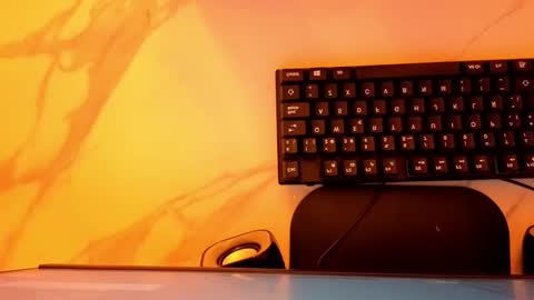 Snapshot of juliana_tx chatting on 16, 11, 2025 Online 2200 to 600 online show from 16, 11, 2025