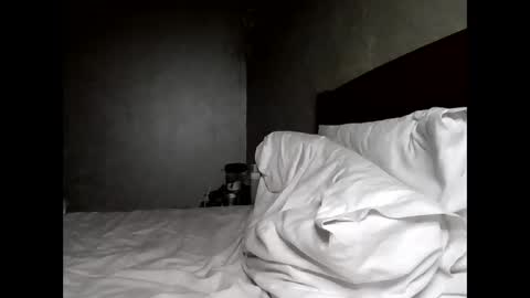 julianagold1 online show from 22, 12, 2025