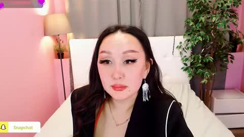 Julianna online show from 12, 2, 2025