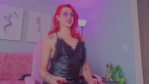 Snapshot of julianna_saenz chatting on 3, 3, 2026 Juliana online show from 3, 3, 2026