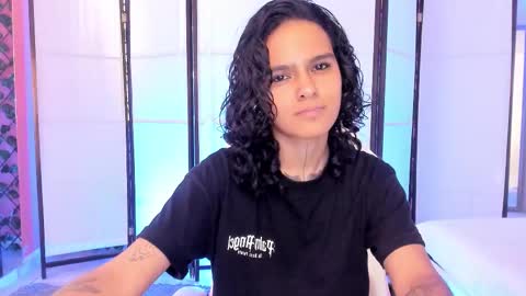 julianne_7 online show from 9, 2, 2026