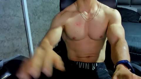 Julian online show from 13, 10, 2025