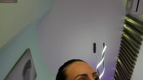Snapshot of juliasprouse_ chatting on 25, 1, 2025 Julias online show from 25, 1, 2025