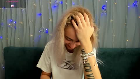 Snapshot of juliastar41 chatting on 21, 4, 2026 Yulya online show from 21, 4, 2026