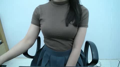 julie9x online show from 29, 11, 2025