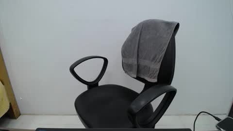 Snapshot of julie9x chatting on 3, 2, 2026 julie9x online show from 3, 2, 2026