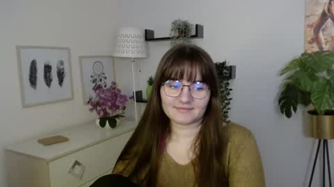 Julie online show from 19, 11, 2025