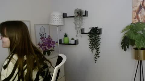 Julie online show from 20, 11, 2025