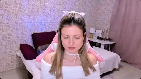 Julie online show from 27, 1, 2025