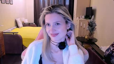 Julie online show from 17, 11, 2025