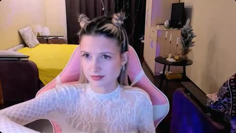 Julie online show from 19, 12, 2025