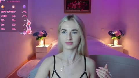 Snapshot of julieblazex chatting on 4, 6, 2026 julieblazex online show from 4, 6, 2026